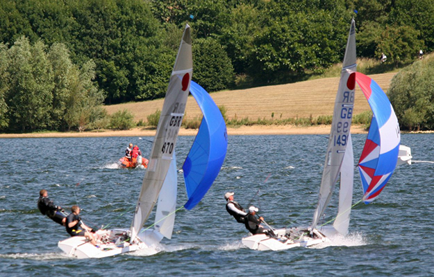Two Fireballs racing